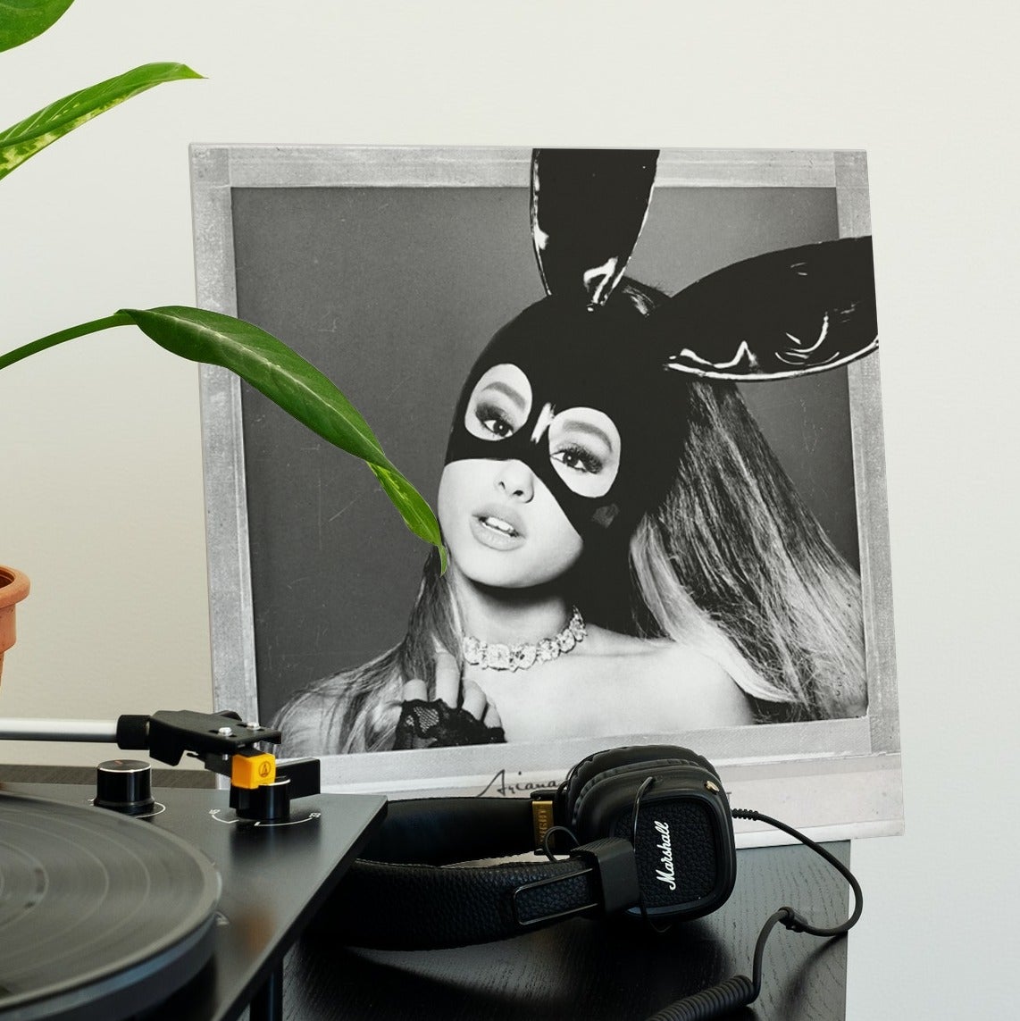 Ariana Grande - Dangerous Woman - {Vinyl LP}